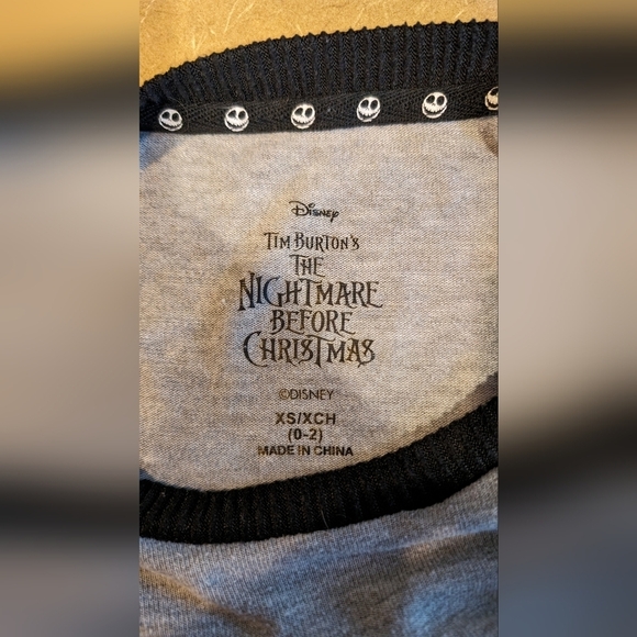 Disney The Nightmare Before Christmas Keep It Spooky Nightshirt Size XS Costume - Picture 5 of 8